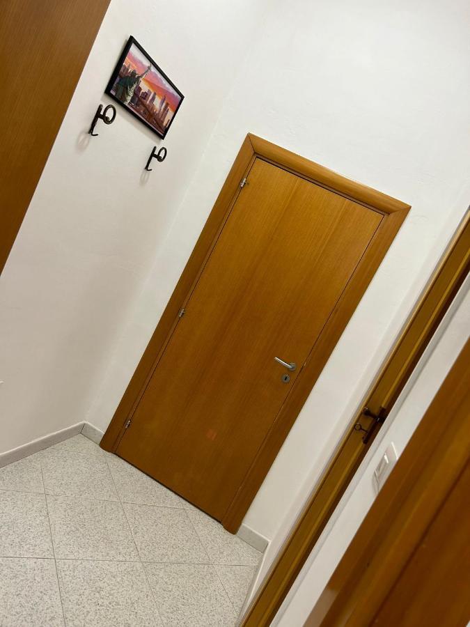 Casa Leonardo Apartment Наполи Екстериор снимка