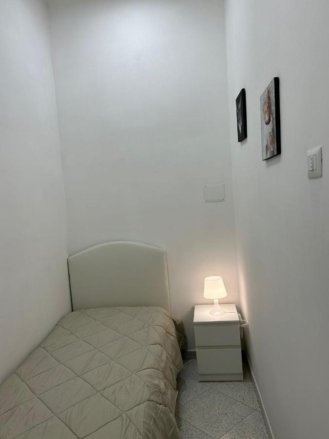 Casa Leonardo Apartment Наполи Екстериор снимка